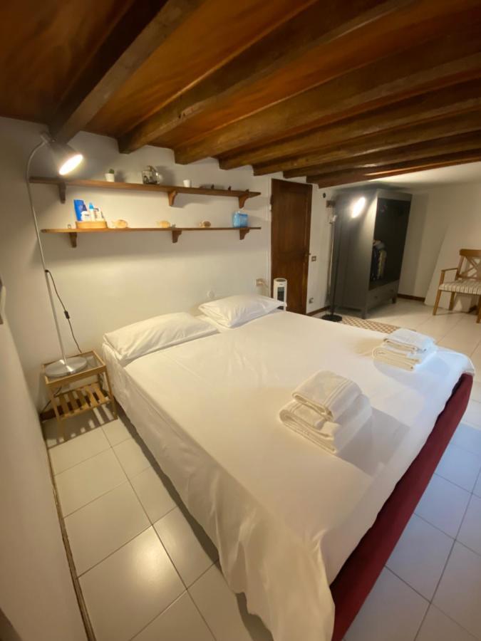 Piccola Stanza Al Duomo Apartment ฟลอเรนซ์ ภายนอก รูปภาพ